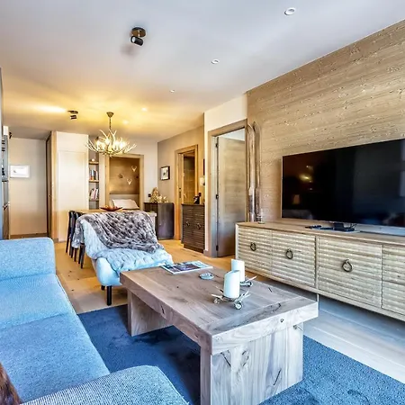 Tres Bel Avec A Stallion D 25 Apartament *